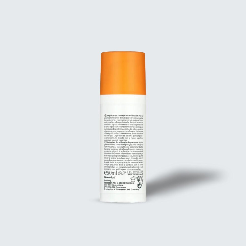 واقي شمس يوسيرين للبشرة الدهنية بمعامل حماية SPF 50 - 50 مل - من الخلف